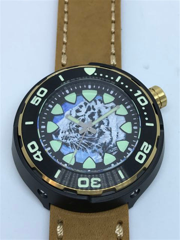 Hand painted Bengal White Tiger - Style 1 <1 piece only> (free shipping)